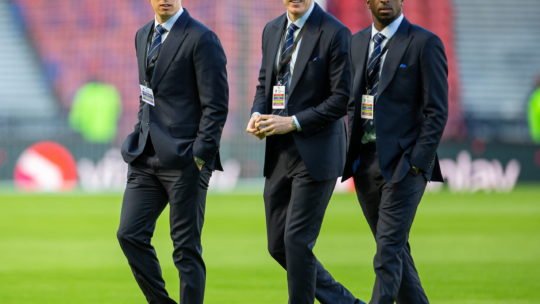 Tavernier, Lundstram