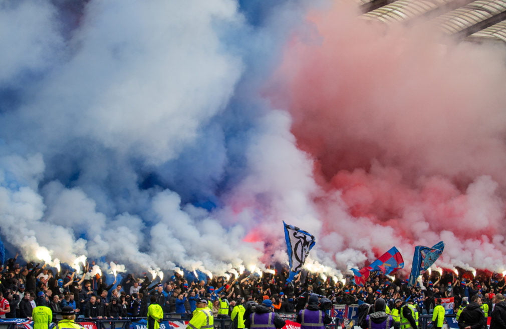 fans, bears, Ibrox, Rangers, Murrayfield, Dylan