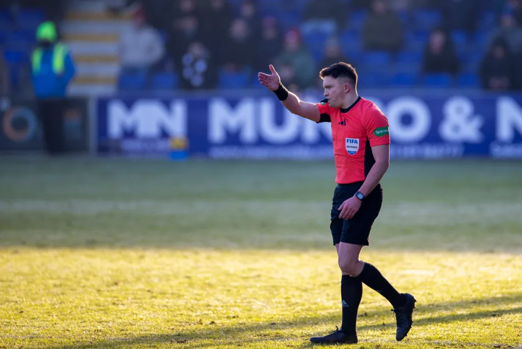 Matthew MacDermid, VAR, Greg Aitken