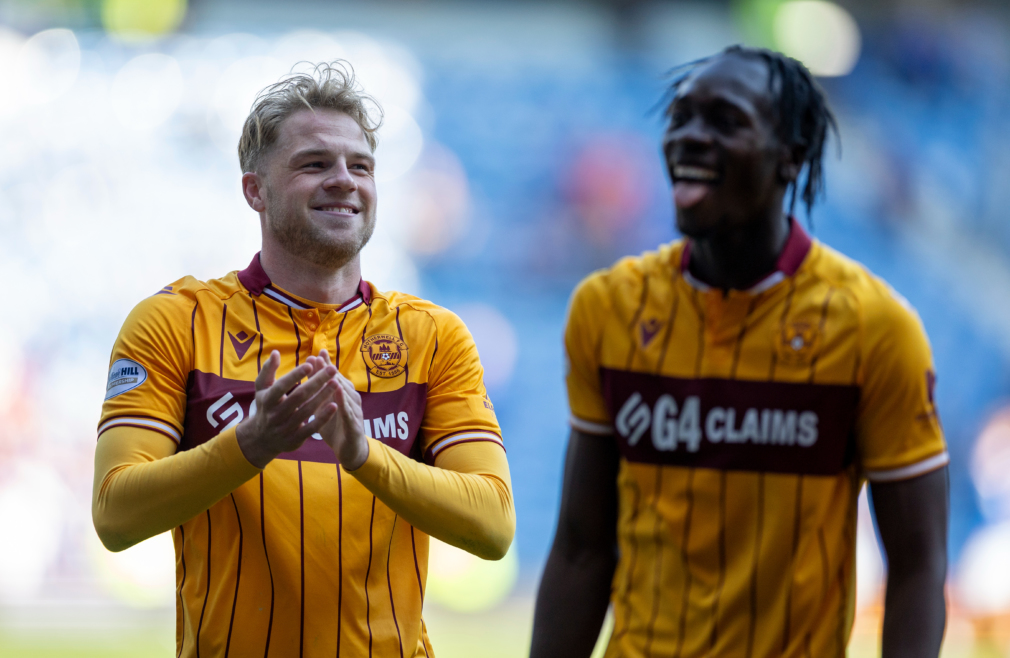 Ibrox, Welsh, Longelo, Ibrox